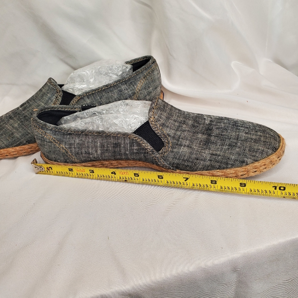 Keds Women's Slip On Espadrilles  Size 6 - Picture 10 of 10